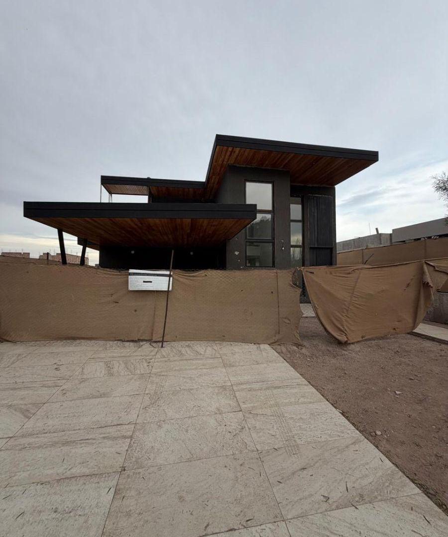 Foto de Venta casa Barrio Lomas de Russell, imagen 4