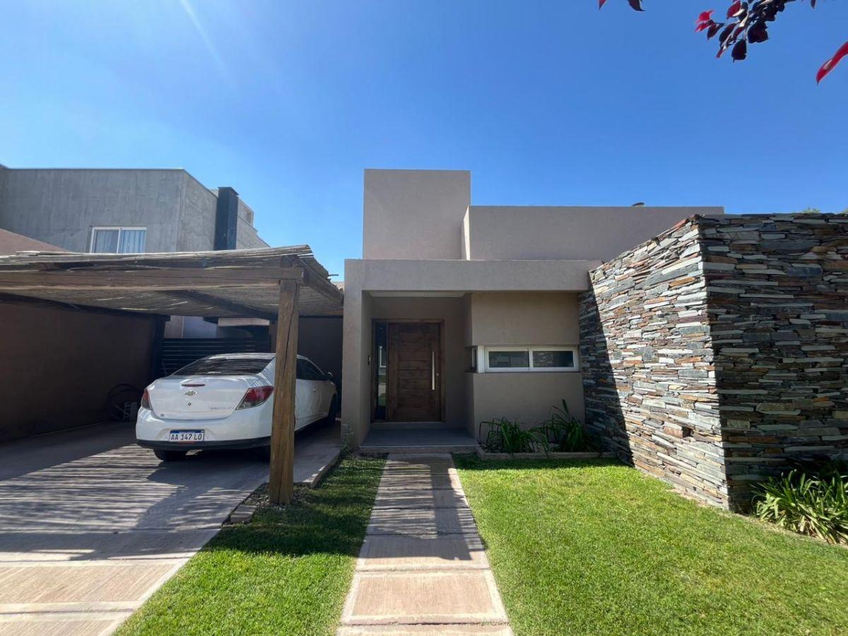 Foto de Hermosa casa a la venta, imagen 3