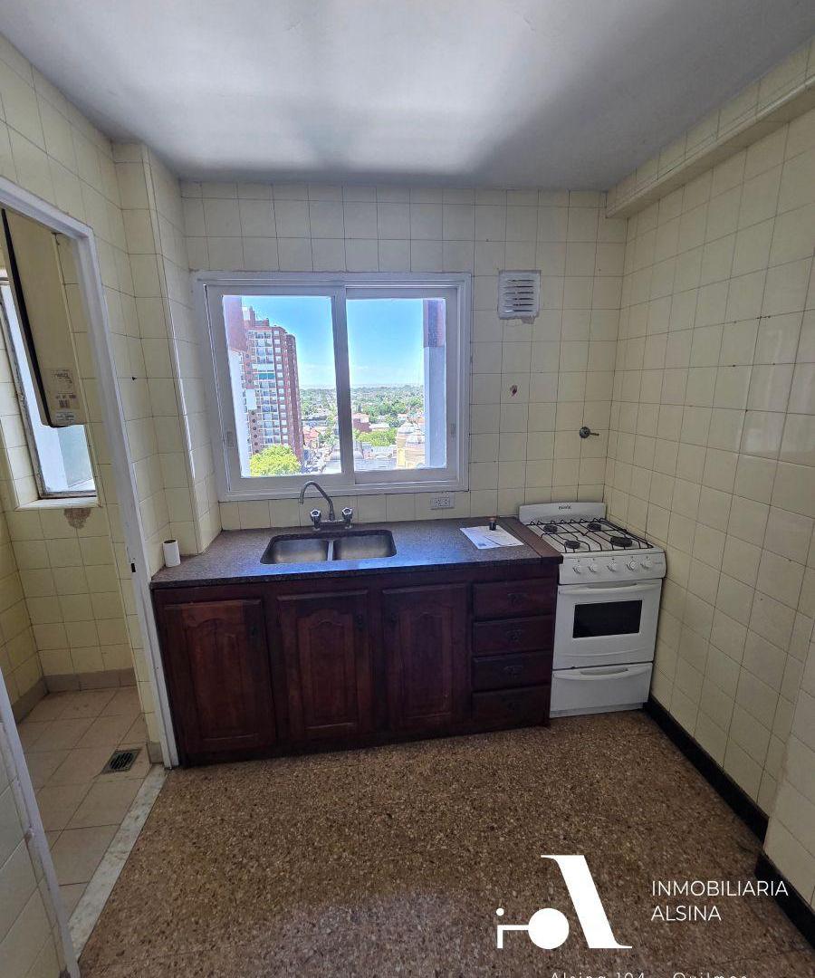 Foto de DEPARTAMENTO 2 AMBIENTES EN LA PEATONAL RIVADAVIA, imagen 5