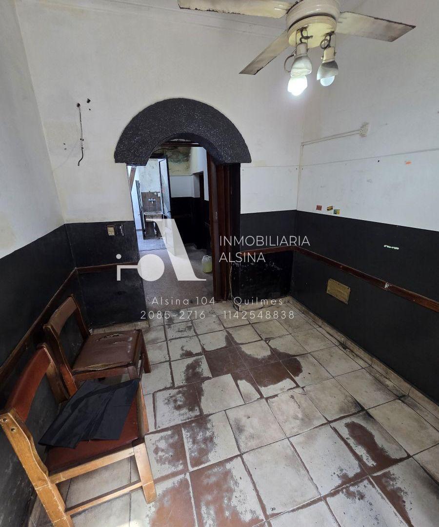 Foto de LOCAL EN ALQUILER A METROS DE LA PEATONAL RIVADAVIA, imagen 5
