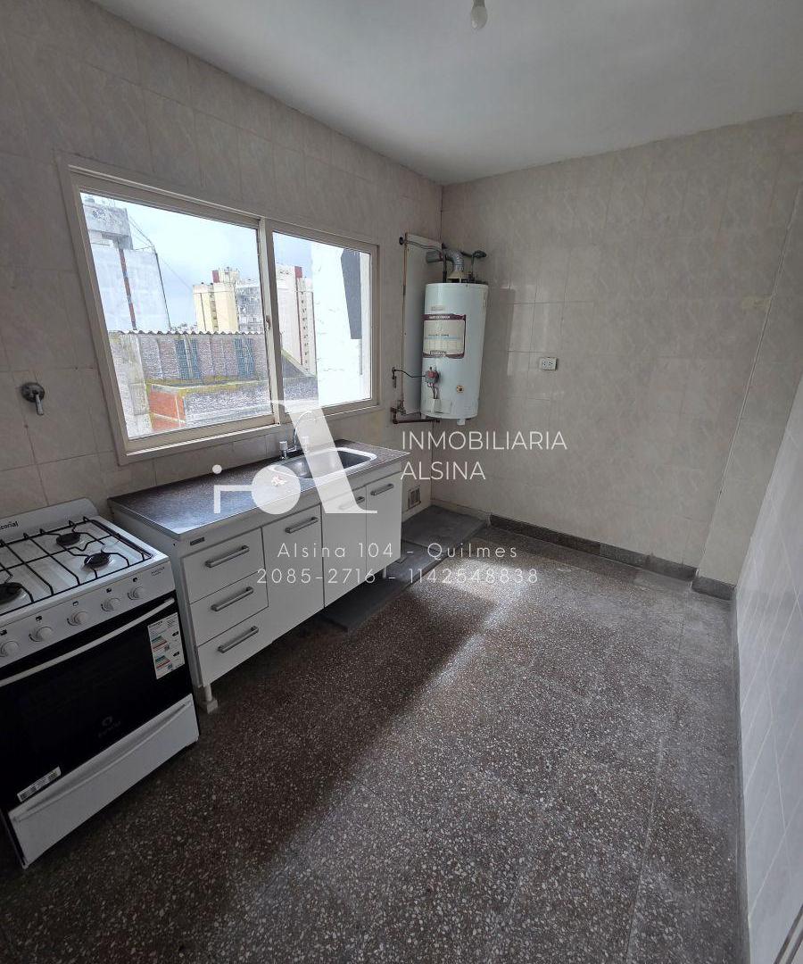 Foto de ALQUILER DPTO 4 AMBIENTES CON TERCER HABITACIÓN O SECTOR DE ESCRITORIO, imagen 3