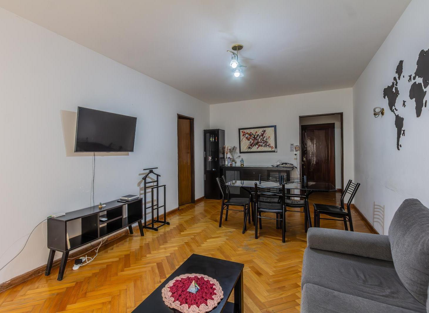 Venta Departamento 3 ambientes con dependencia, Balvanera