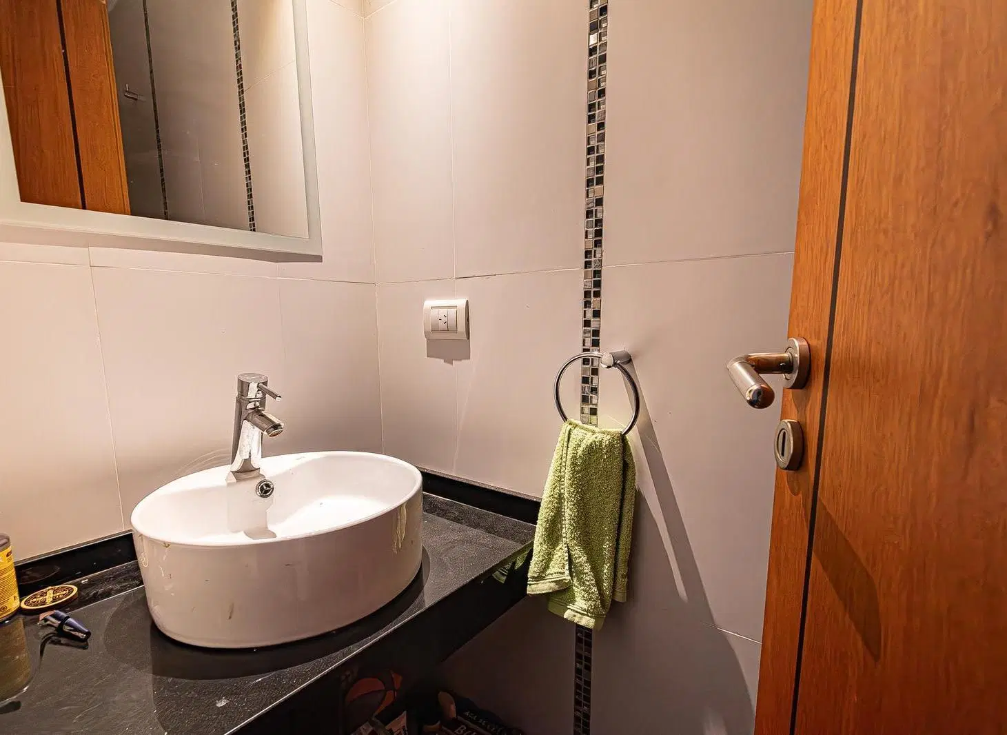 Venta Departamento 4 ambientes con parrilla y cochera, Caballito 4