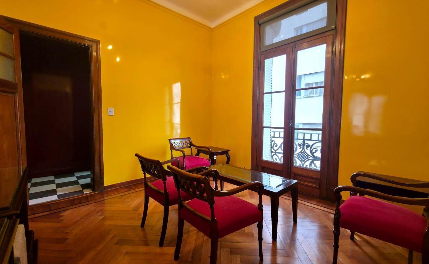 Foto de Venta Departamento 2 ambientes, estilo Francés, Apto profesional, imagen 1