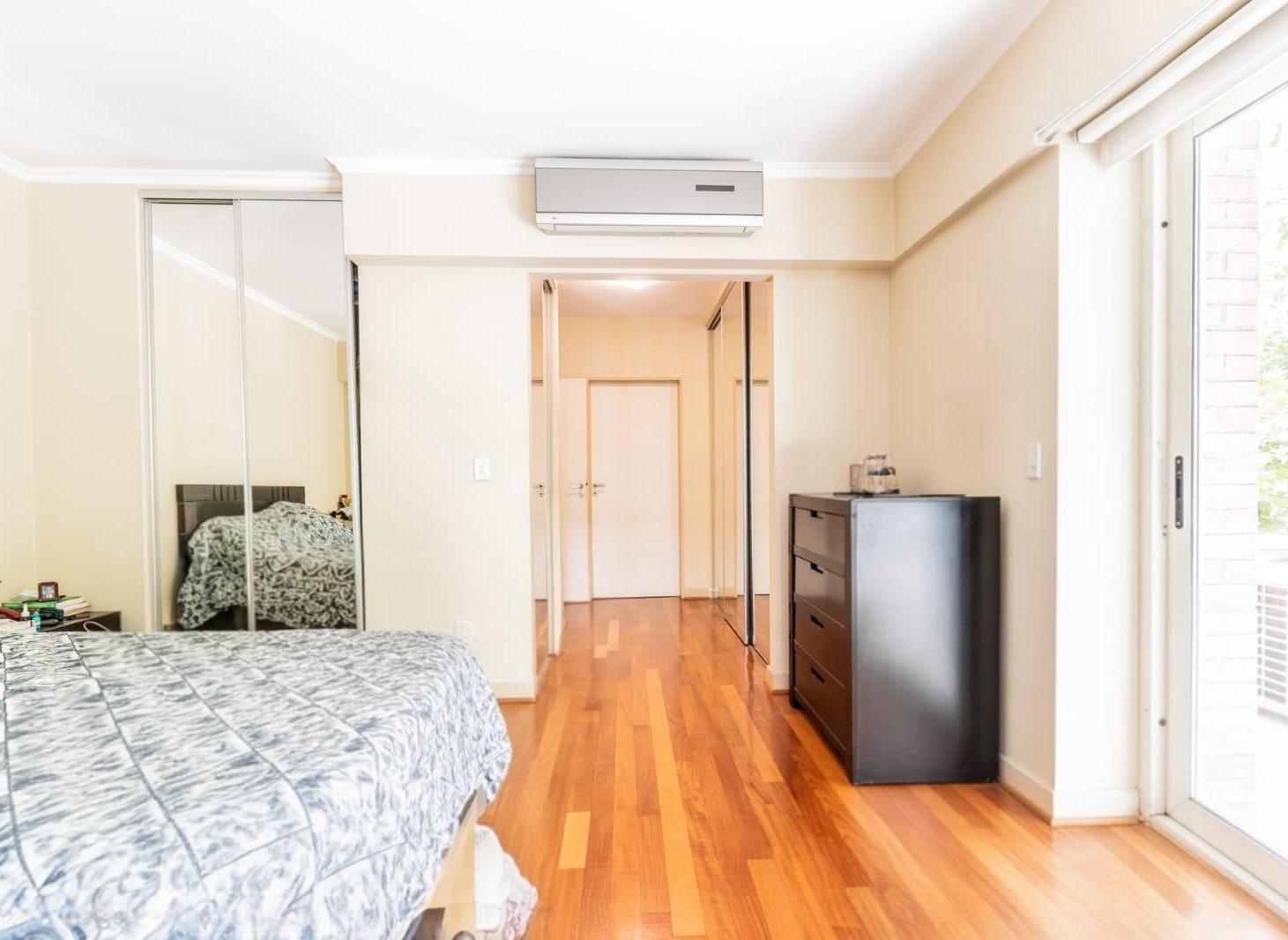 Foto de Venta 3 ambientes con cochera y baulera-Puerto Madero, imagen 5
