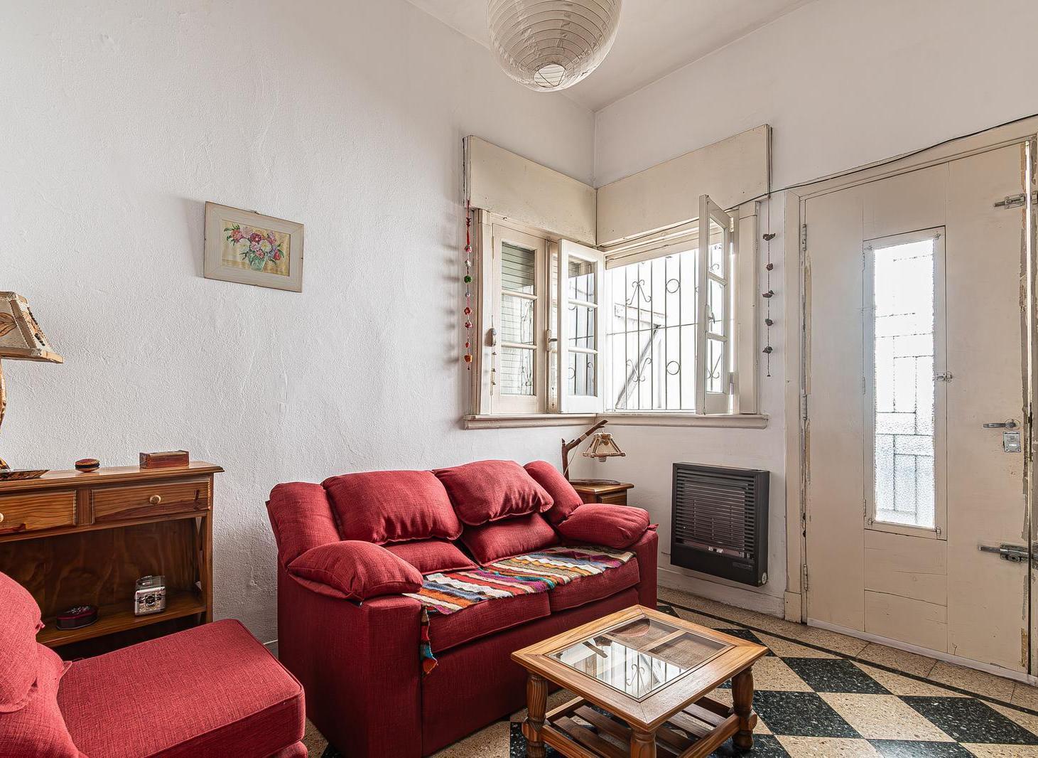 Foto de Venta PH 2 ambientes y medio con patio, sin expensas en Ciudadela, imagen 3