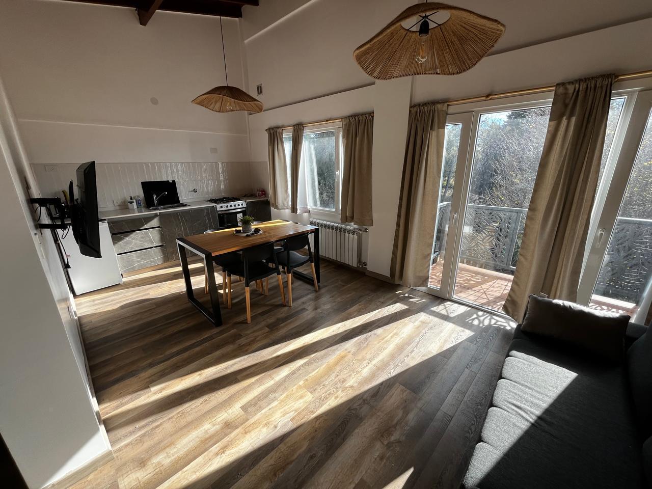 Foto de VENTA BARILOCHE COMPLEJO A METROS DEL LAGO NAHUEL HUAPI, imagen 3