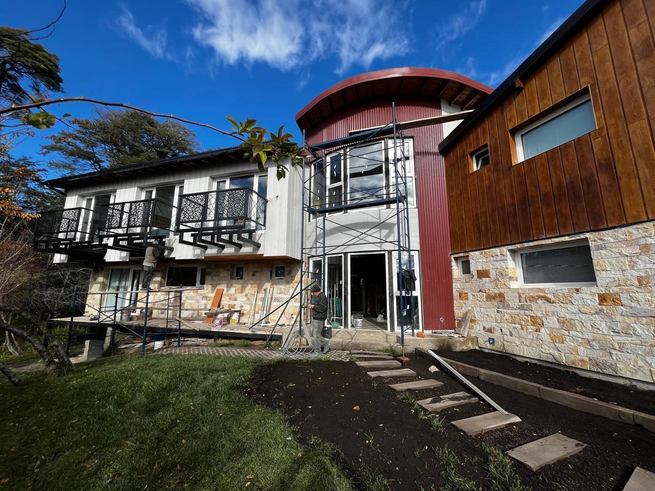 COMPLEJO DE DEPARTAMENTOS ESTILO APART A MTS DE BUSTILLO A ESTRENAR