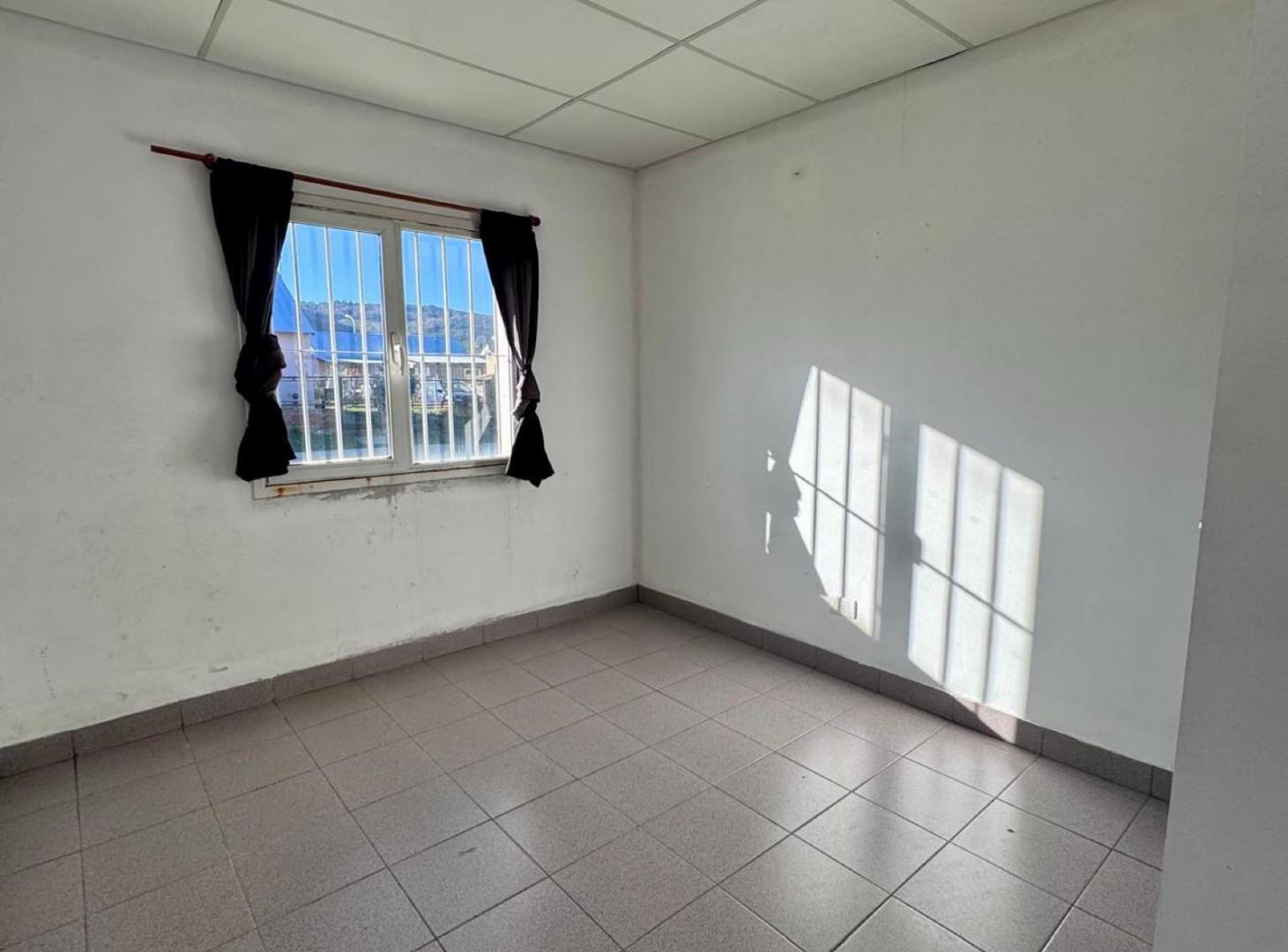 Foto de Casa de 3 ambientes con patio propio APTO MASCOTAS - 645 Viviendas, imagen 1