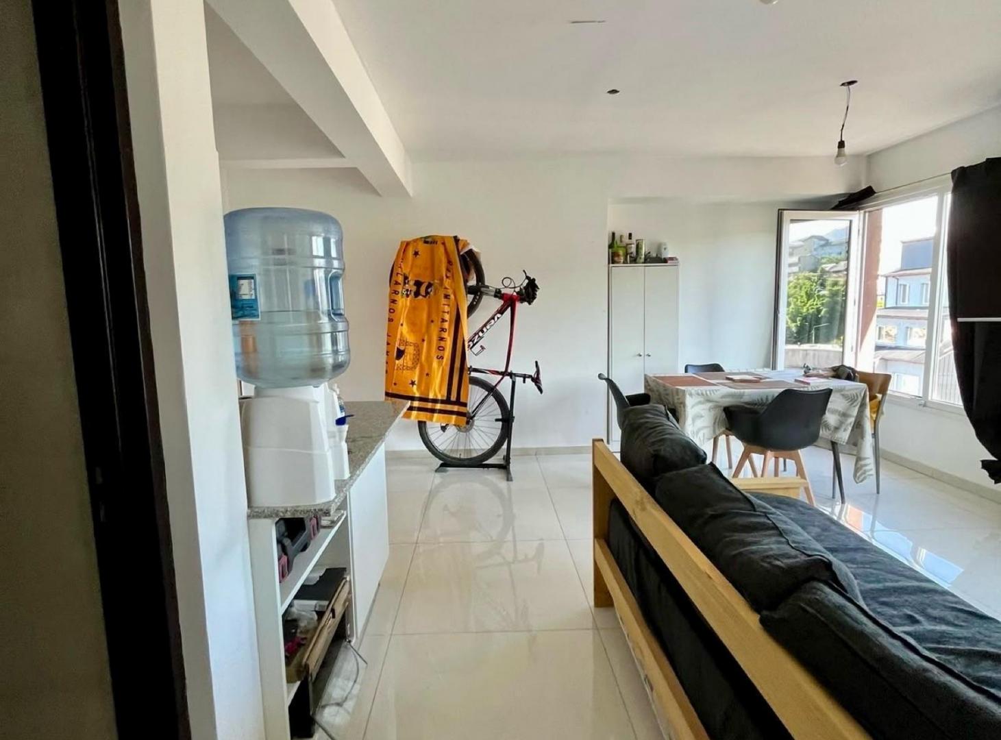 Foto de Departamento céntrico en alquiler permanente 74 m2 , dos ambientes con, imagen 2