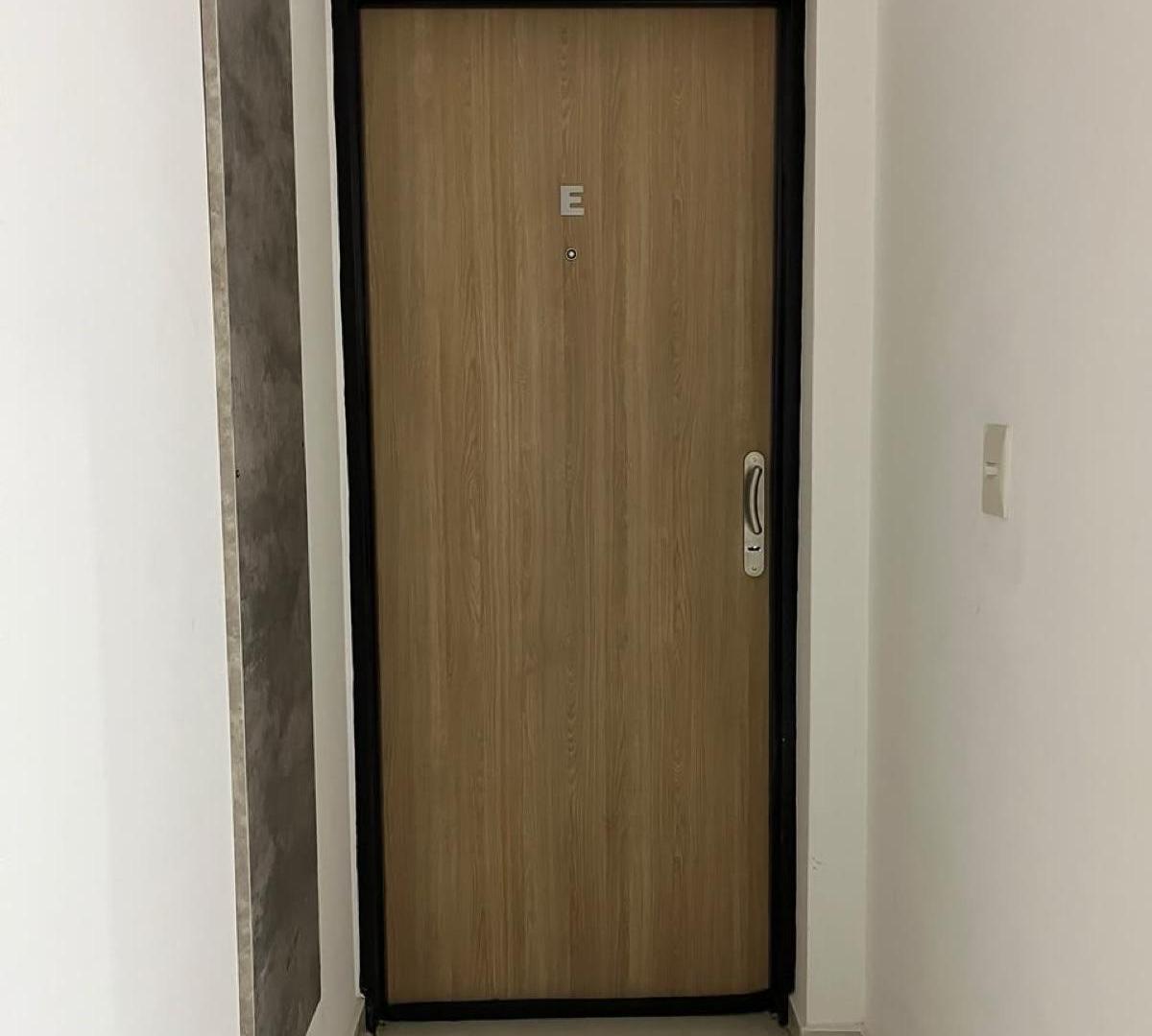 Foto de Departamento céntrico en alquiler permanente 74 m2 , dos ambientes con, imagen 3
