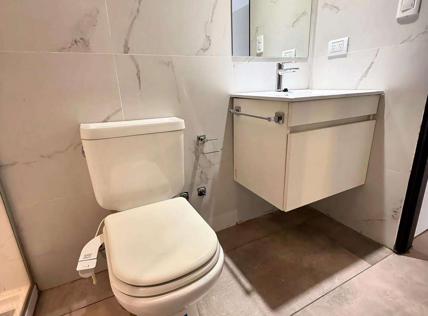 Foto de Departamento centrico de 2 ambientes remodelado , centro de Bariloche, imagen 4