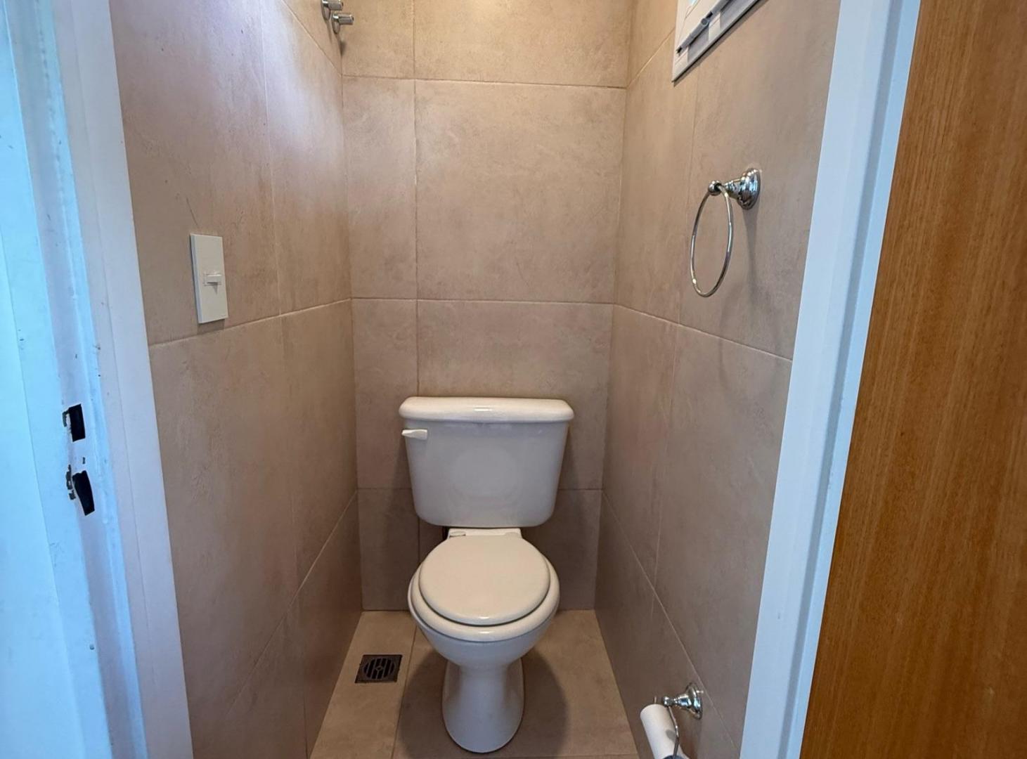 Foto de Excelente Local Comercial en Alquiler – 60 m² sobre Onelli, imagen 5