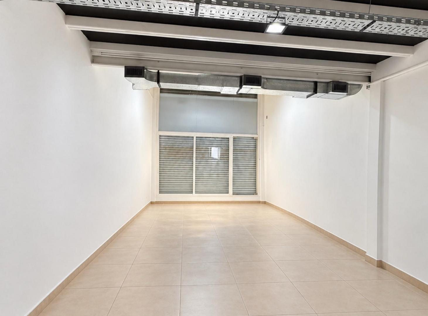 Foto de Excelente Local Comercial en Alquiler – 60 m² sobre Onelli, imagen 1