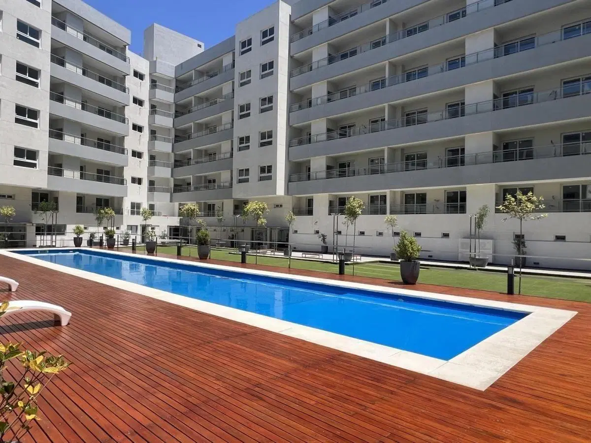ALQUILER Departamento 2 ambientes c/ cochera - Canning Center 5
