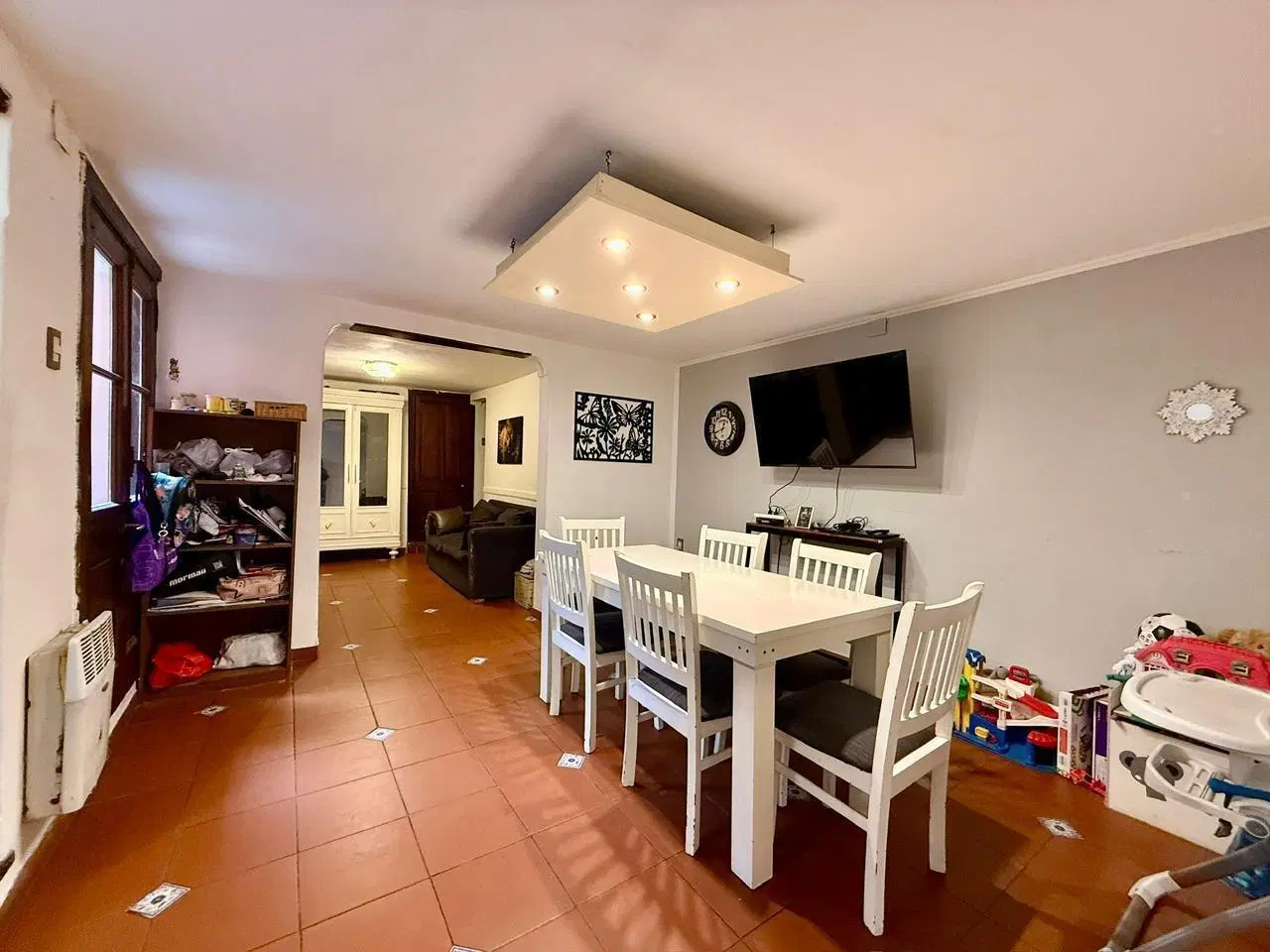 VENTA CASA 3 DORMITORIOS EN PLENO CENTRO RECICLADA 1