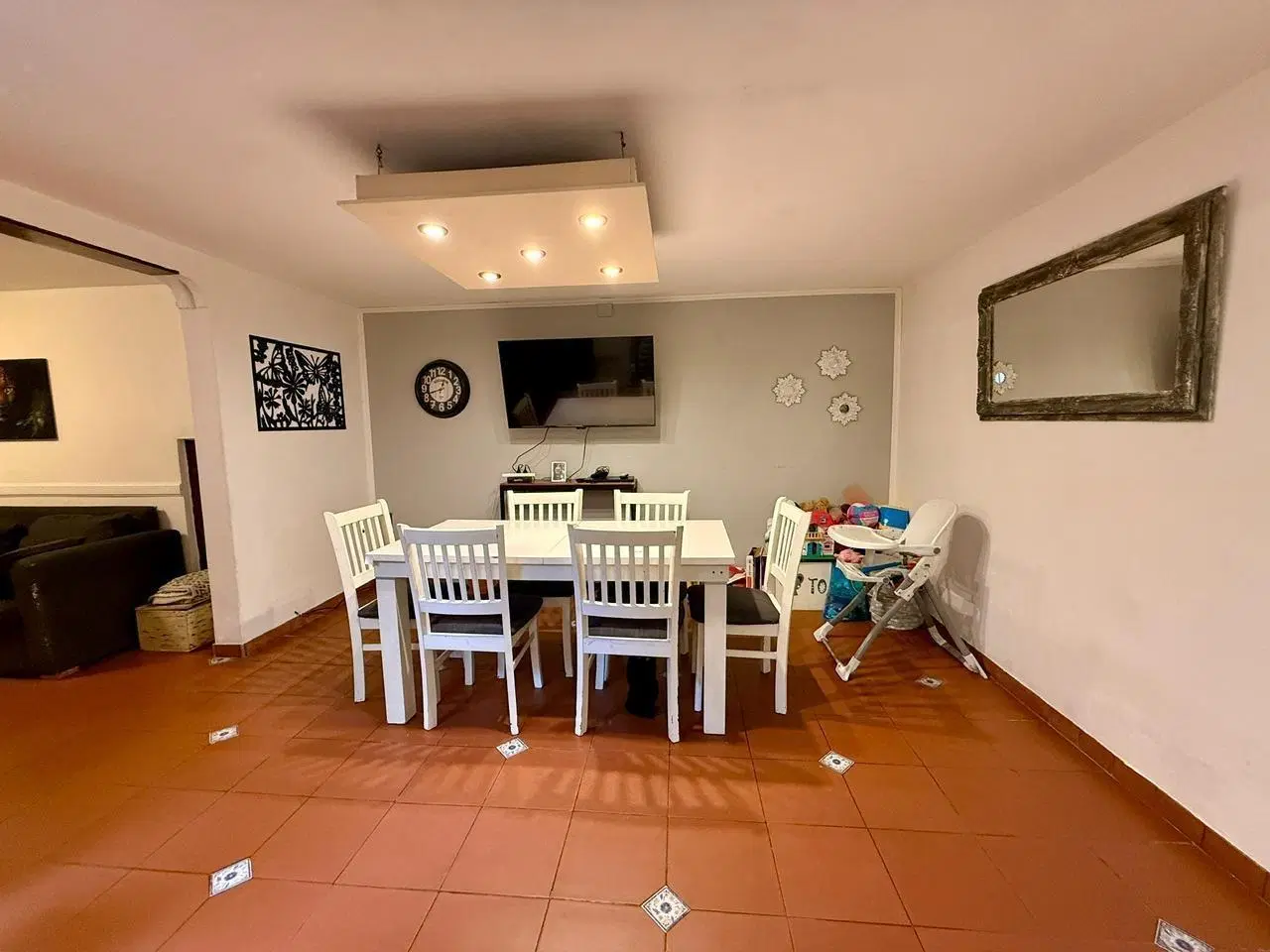 VENTA CASA 3 DORMITORIOS EN PLENO CENTRO RECICLADA 5
