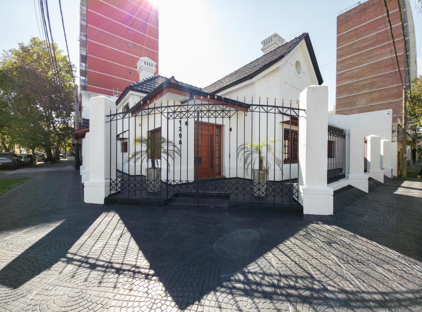 Foto de CASA 4 DORMITORIOS, PILETA, COCHERA, imagen 2