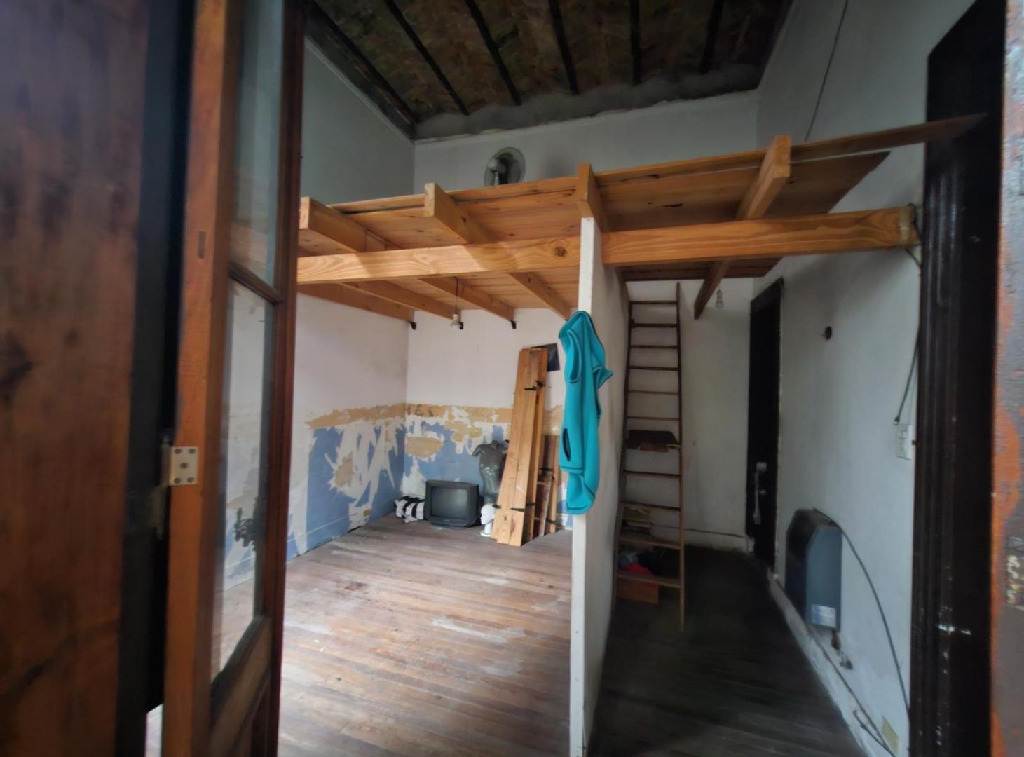 Foto de VENTA-CASA 2 DORMITORIOS-TERRAZA EXCLUSIVA-ZONA CENTRO, imagen 4
