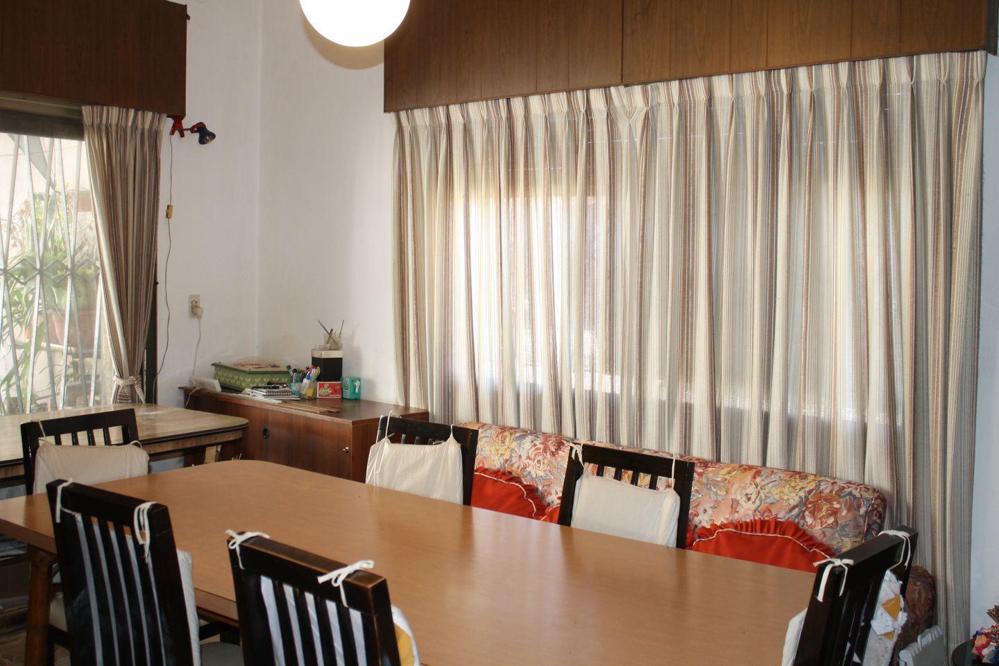 Foto de Casa Venta 3 ambientes con Local, Patio, Deposito y Terraza- Ituzaingó, imagen 5