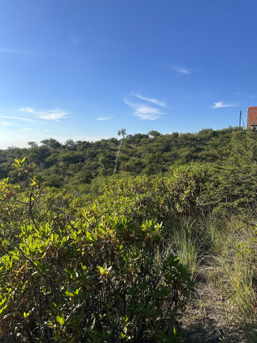Terreno Las Acacias 950, Esta Fracción de Terreno Tipo Loma en Las Gemelas 4