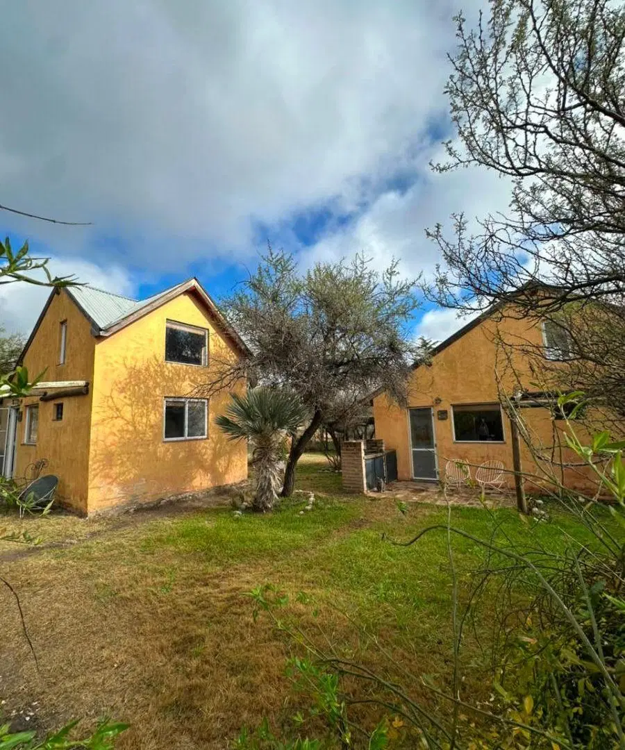 2 cabañas con casa extra sobre 940m2 4