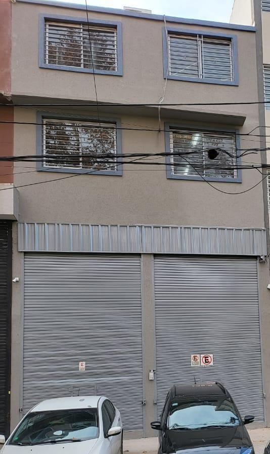Hermoso Local En Flores En Venta. En Paez Entre Argerich Nazca