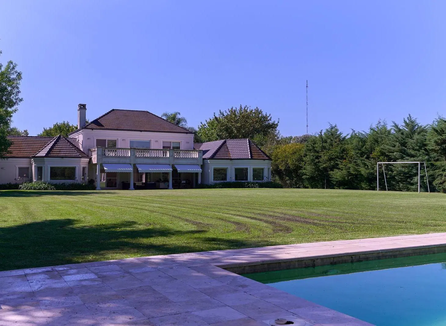 Casa en Del Viso 2