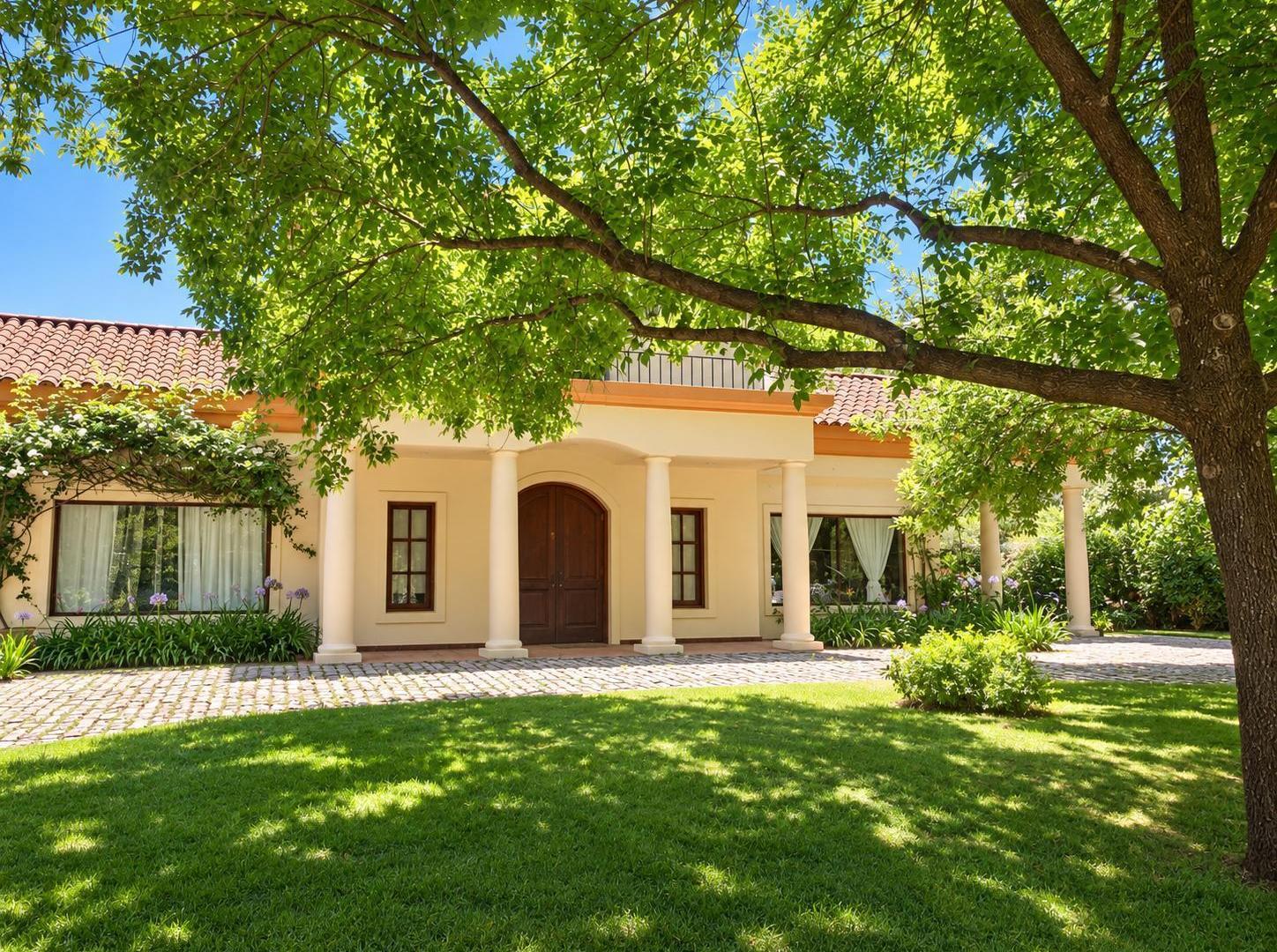 Foto de Casa en venta en una planta en Martindale CC, oportunidad, imagen 1