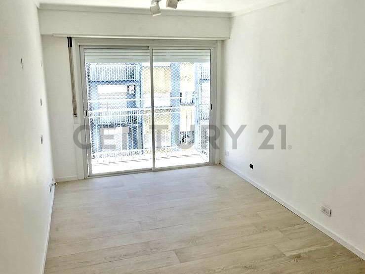 VENTA DEPARTAMENTO 2 AMBIENTES MAR DEL PLATA CENTRO RECICLADO