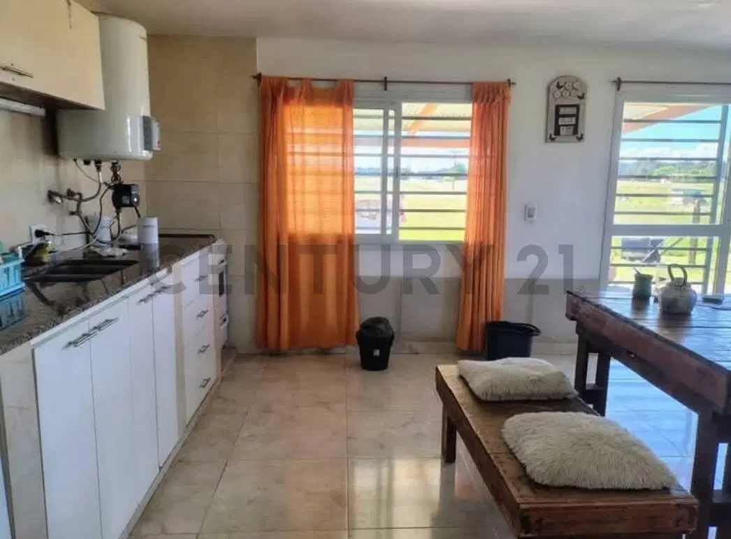 VENTA CASA 3 AMBIENTES SAN EDUARDO DEL MAR 2
