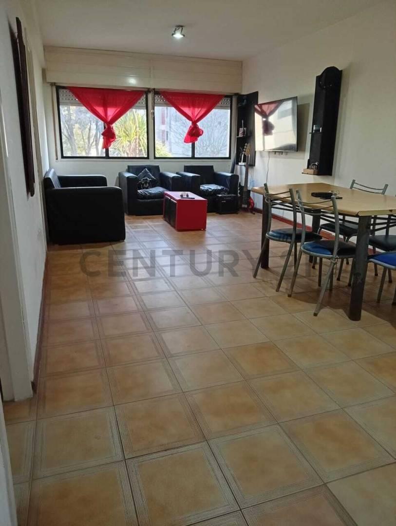 VENTA DEPARTAMENTO 4 AMBIENTES