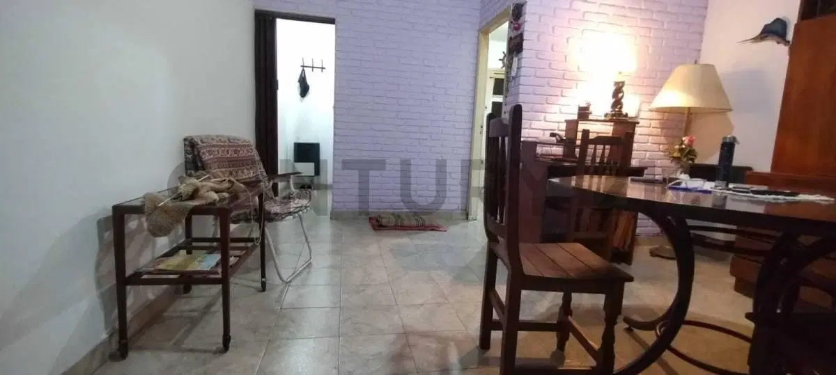 VENTA CASA 3 AMBIENTES PARQUE Y GARAGE 5
