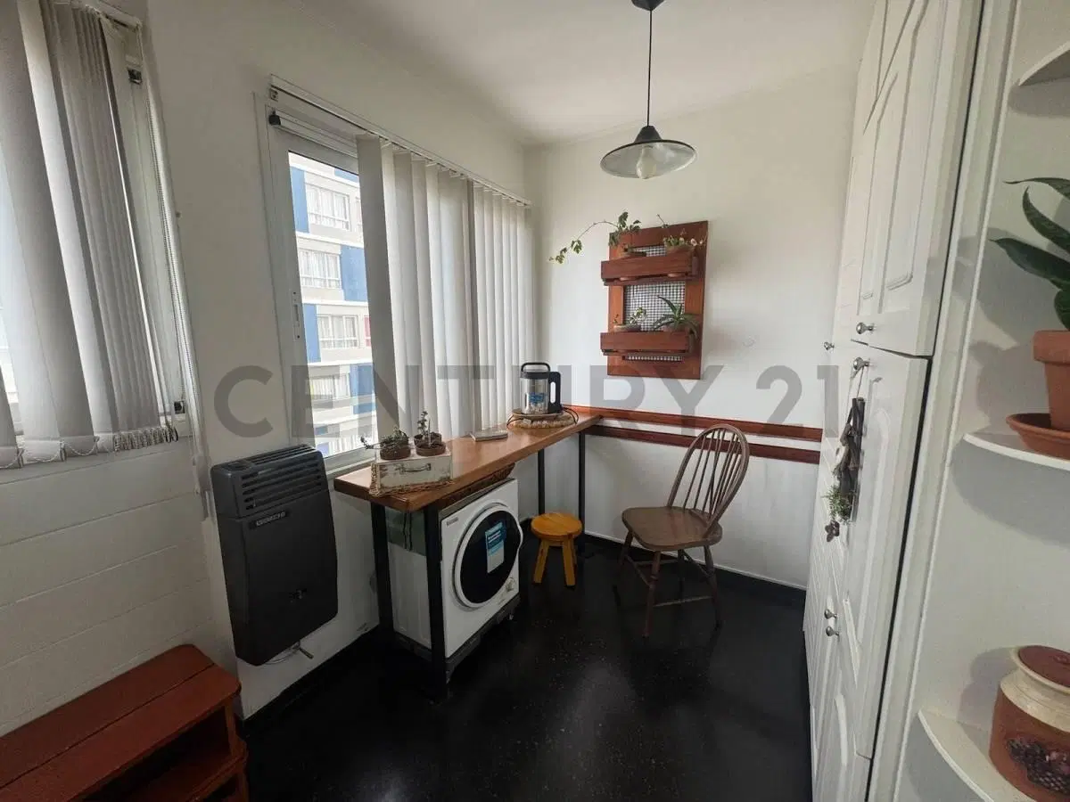 VENTA DEPARTAMENTO 3 AMBIENTES RECICLADO FRENTE AL MAR 5
