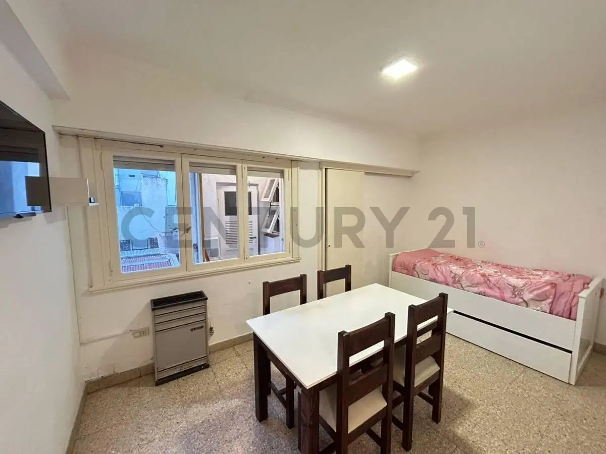 ALQUILER DEPARTAMENTO 2 AMBIENTES CENTRO 2