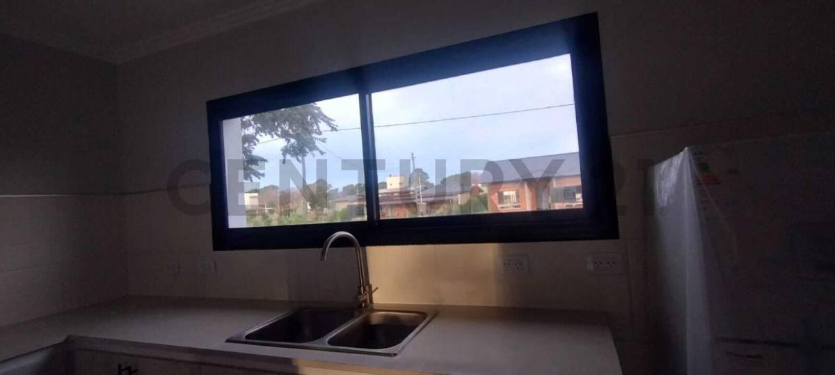 Foto de VENTA CASA 3 AMBIENTES MIRAMAR BARRIO LAS LOMAS, imagen 2