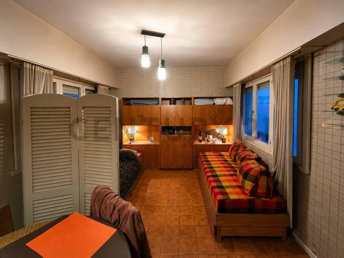 VENTA MONOAMBIENTE MAR DEL PLATA LA PERLA 2