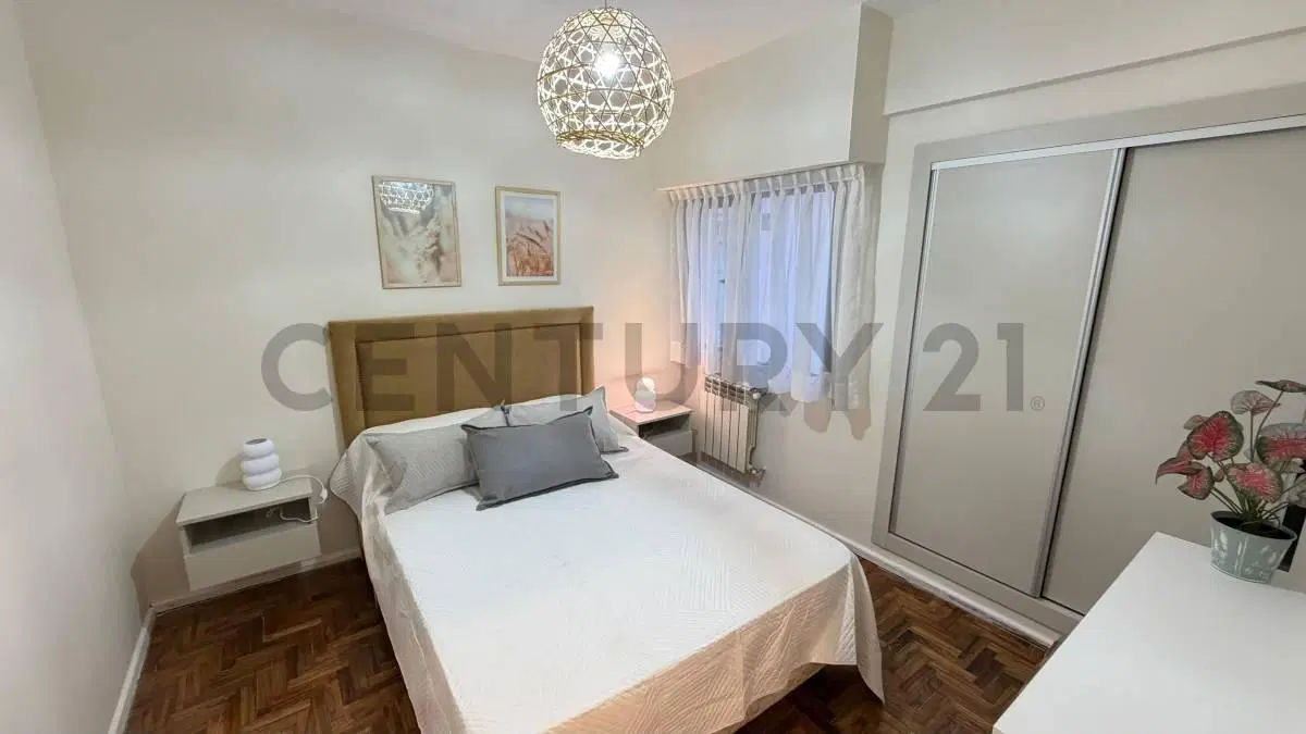 VENTA DEPARTAMENTO 3 AMBIENTES BALCON FRENTE PLAZA MITRE 8