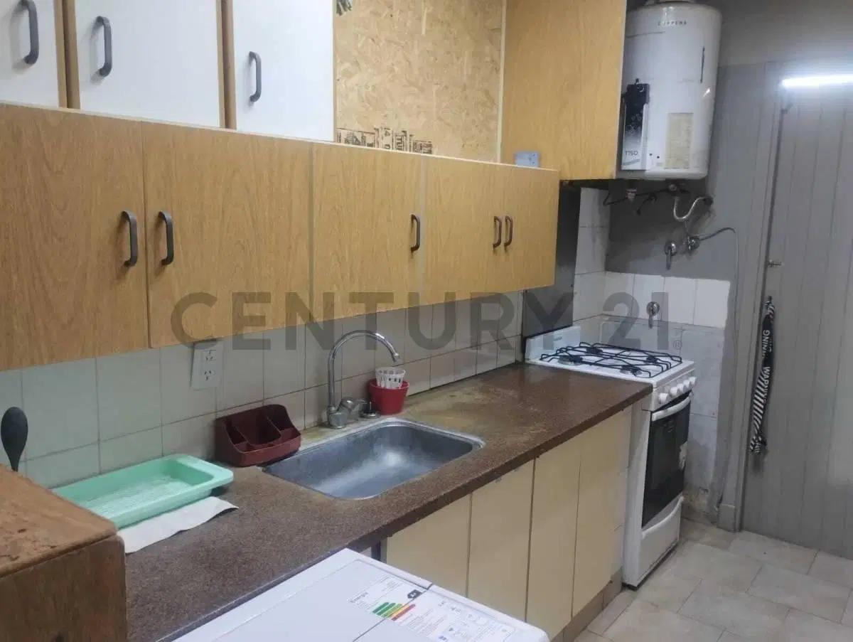 Alquiler Casa 3 ambientes amoblada con cochera Barrio Malvinas Argentinas 3