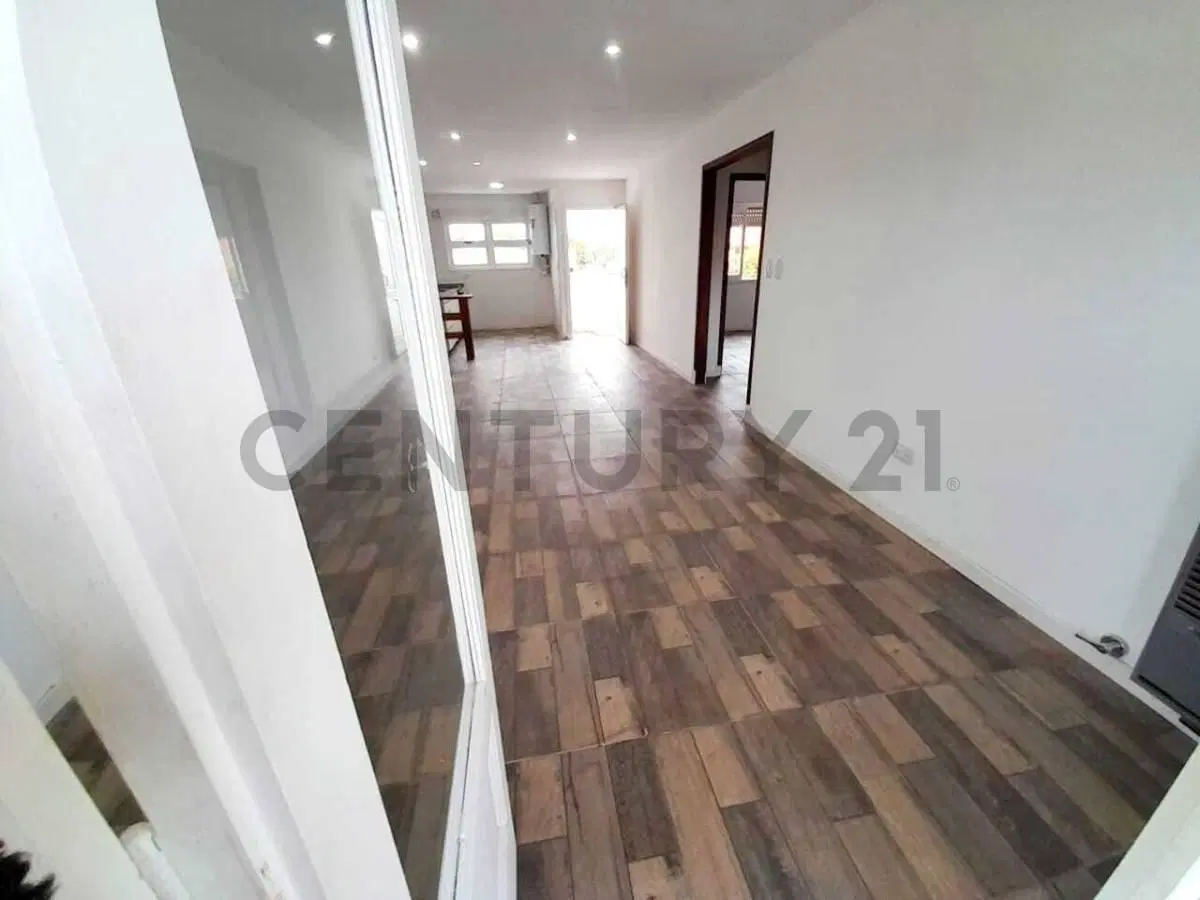 ALQUILER PH 2 AMBIENTES PUNTA MOGOTES 2