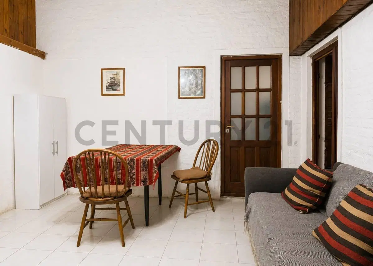 VENTA DOS CASAS EN BLOCK BARRIO ESTRADA 3