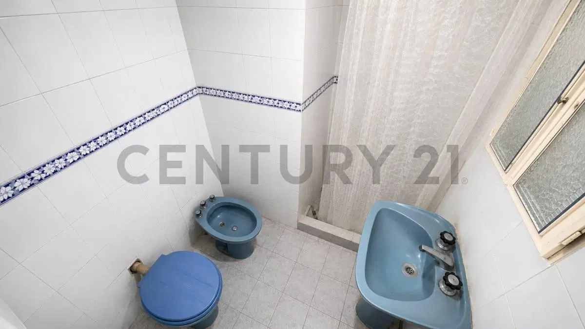 VENTA DOS CASAS EN BLOCK BARRIO ESTRADA 2