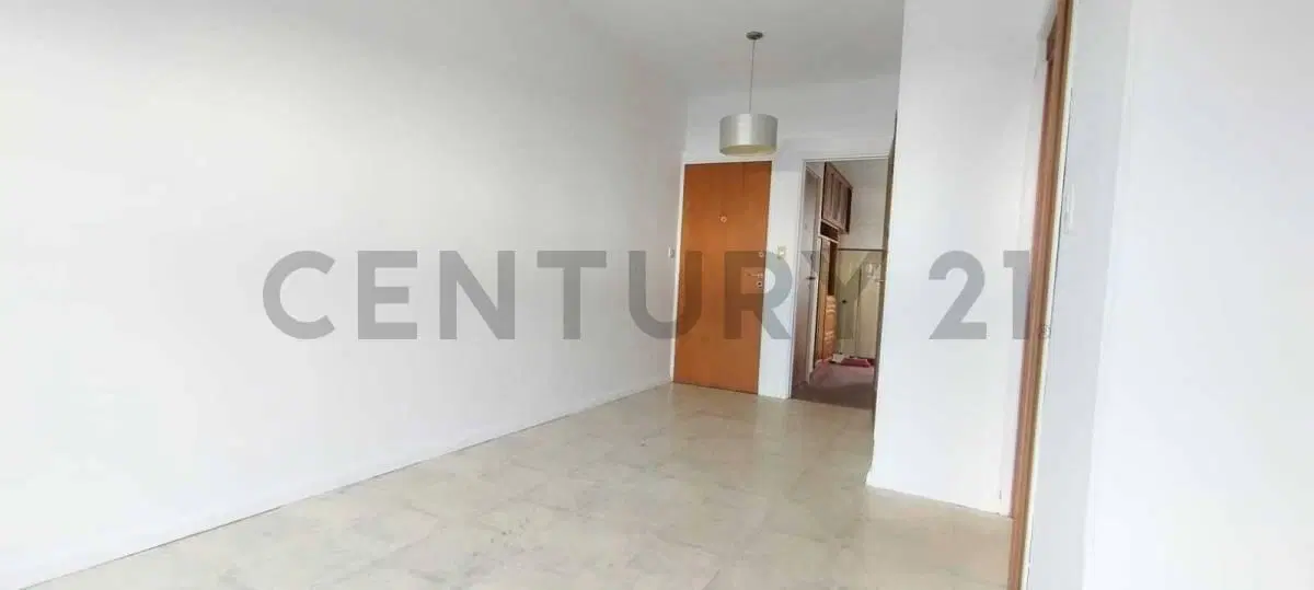 ALQUILER DEPARTAMENTO 3 AMBIENTES MAS DEPENDENCIA BALCON A LA CALLE 3