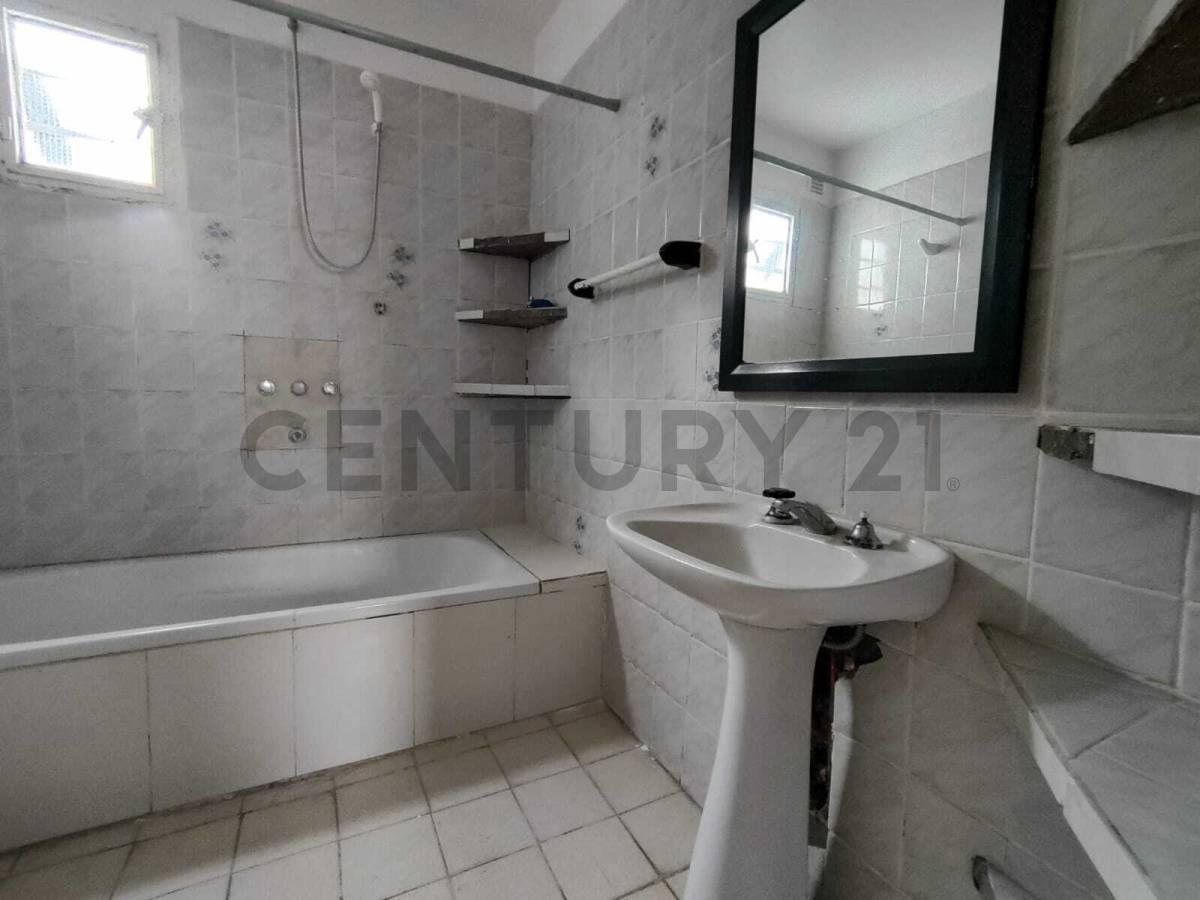 Foto de VENTA 3 DEPARTAMENTOS PH MAR DEL PLATA EN BLOCK Y LOCAL INDEPENDIENTES, imagen 3