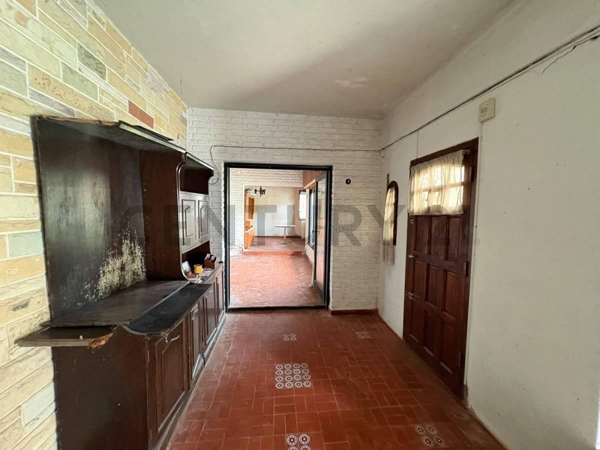Foto de VENTA CHALET 4 AMBIENTES MAR DEL PLATA PUNTA MOGOTES CON COCHERA, imagen 4