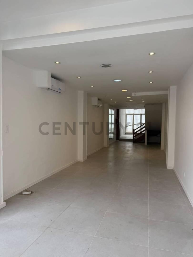 Foto de ALQUILER LOCAL COMERCIAL RECICLADO CENTRO, imagen 2