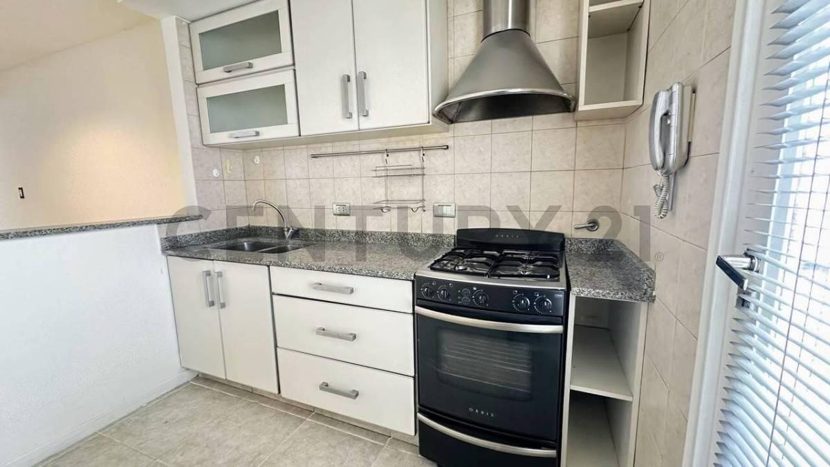 Foto de VENTA PH 3 AMBIENTES RECICLADO PLAZA MITRE, imagen 4