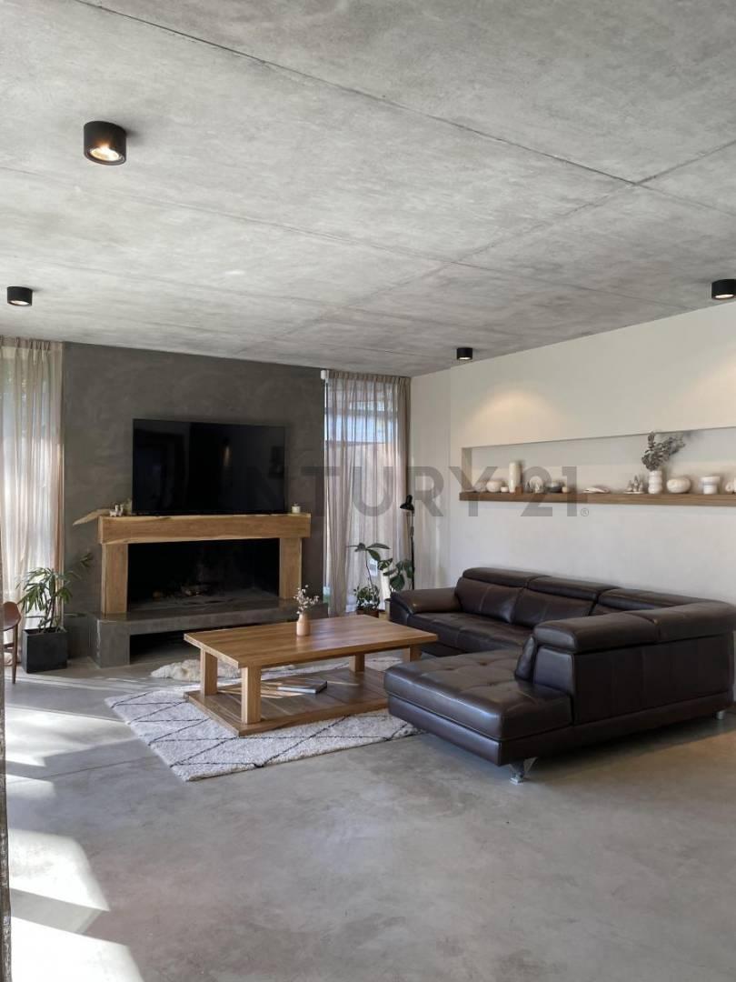 Foto de ALQUILER CASA 24 MESES 5 AMBIENTES BOSQUE PERALTA RAMOS, imagen 4