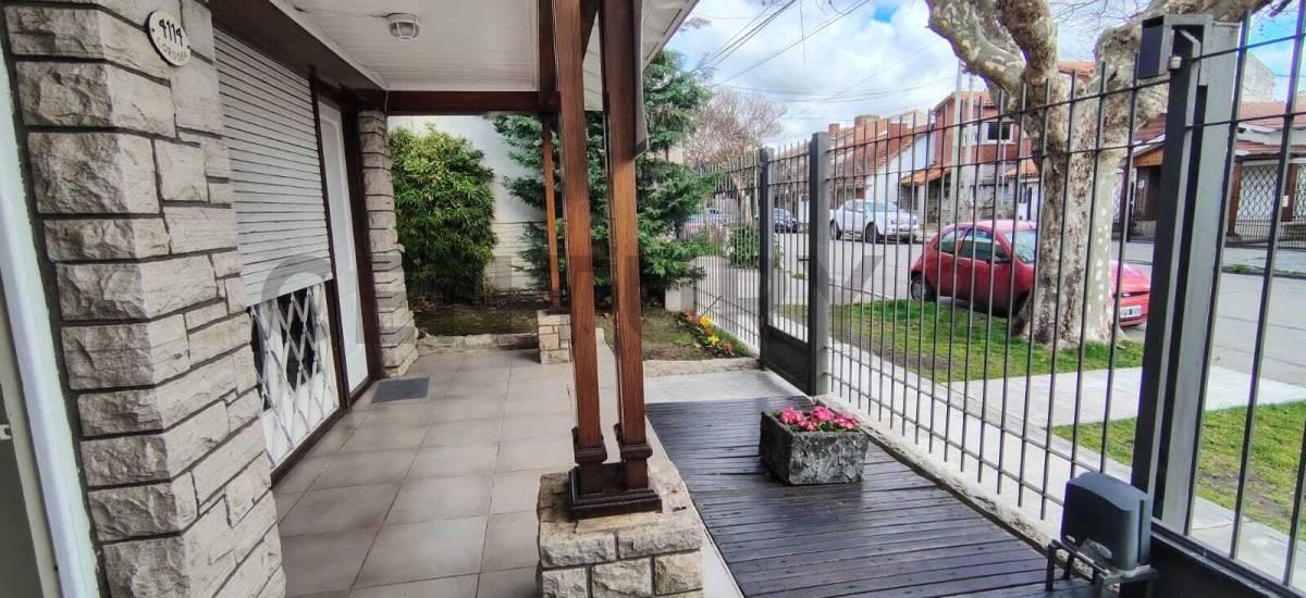 Foto de VENTA CASAS MAR DEL PLATA EN BLOCK – 3 AMB + 3 AMB EN CHAUVÍN, imagen 1