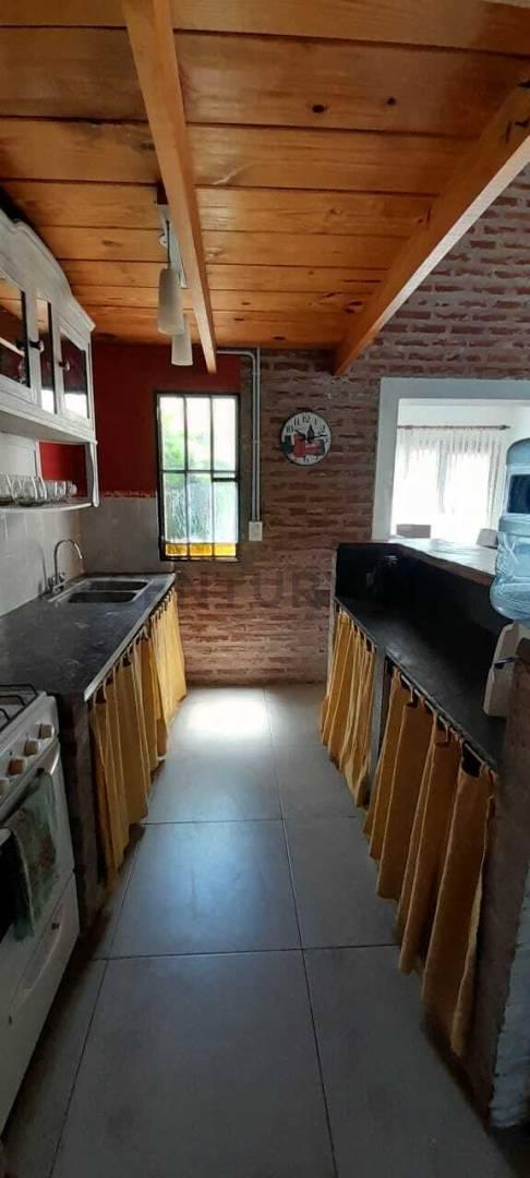 Foto de VENTA CASA 3 AMBIENTES CON PARQUE Y PISCINA NECOCHEA QUEQUEN, imagen 2